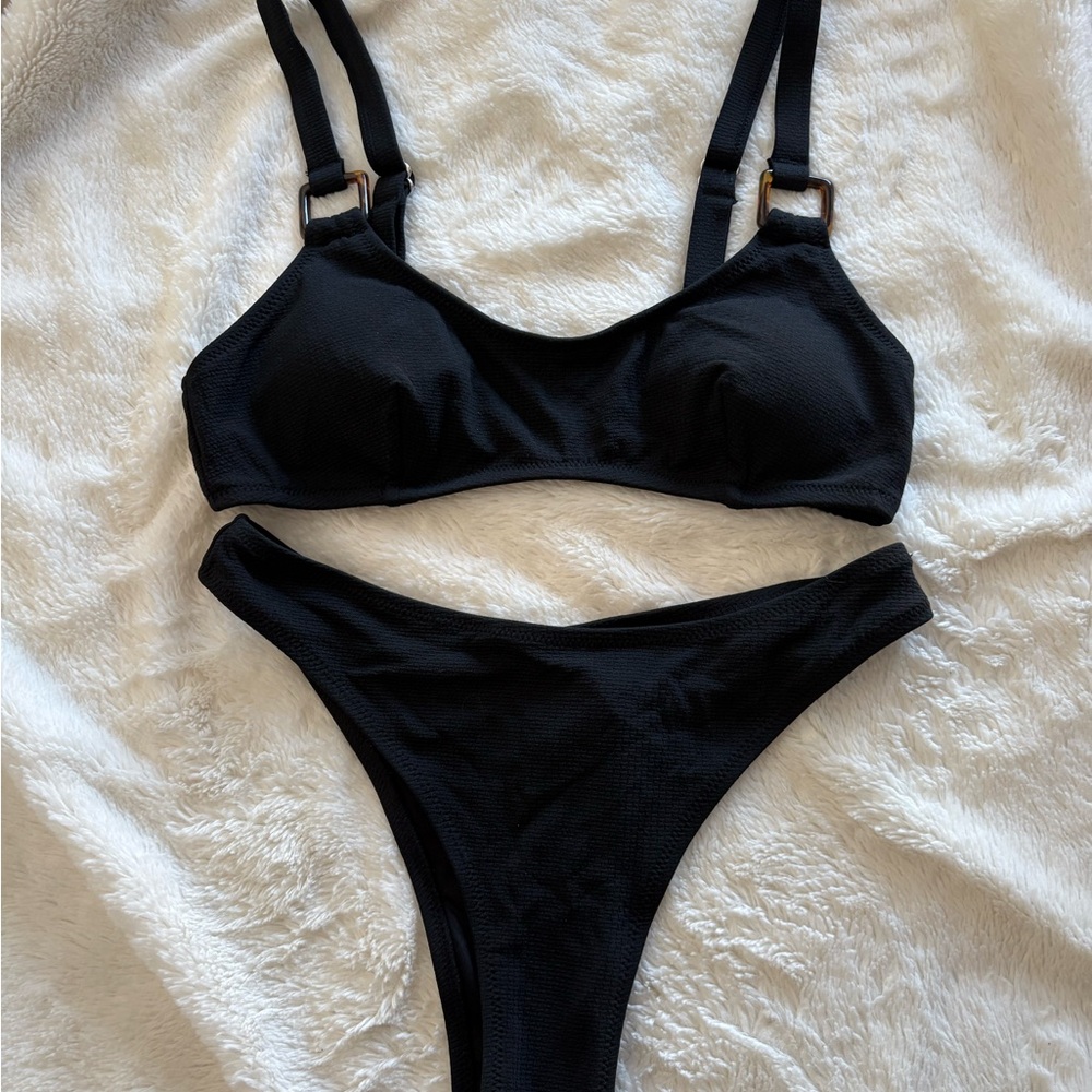 Cupshe Elegant Black Bikini Set